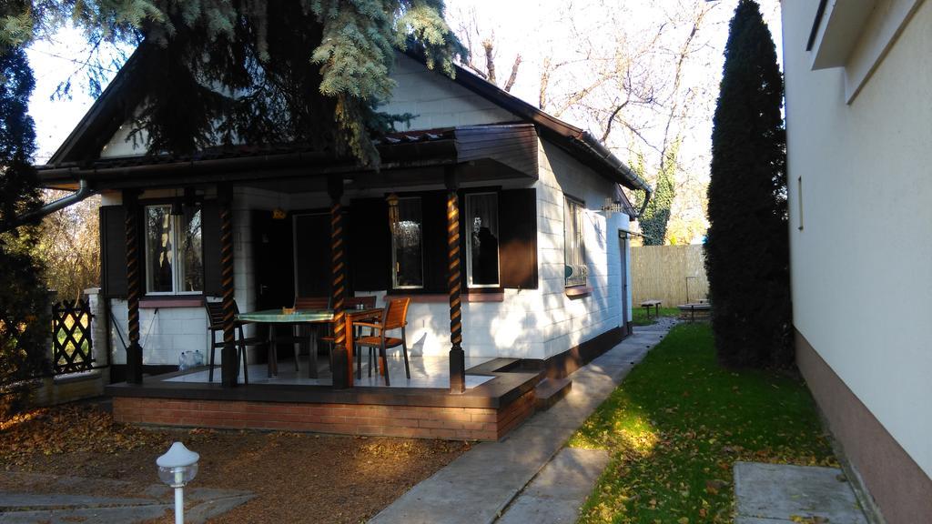 Ferienwohnung Napsugar Vendeghaziko Orosháza Exterior foto